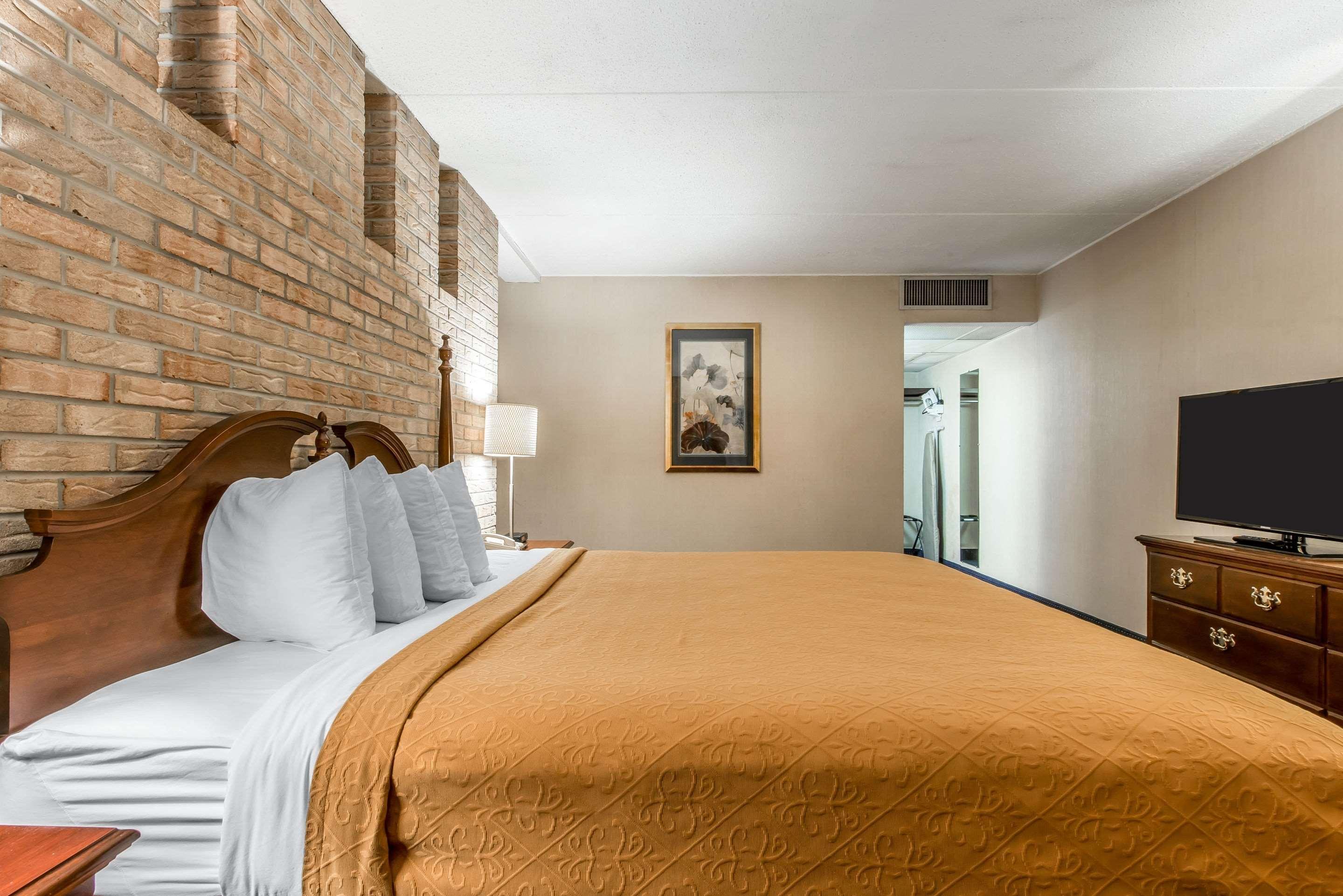 Quality & Conference Center Inn 2*