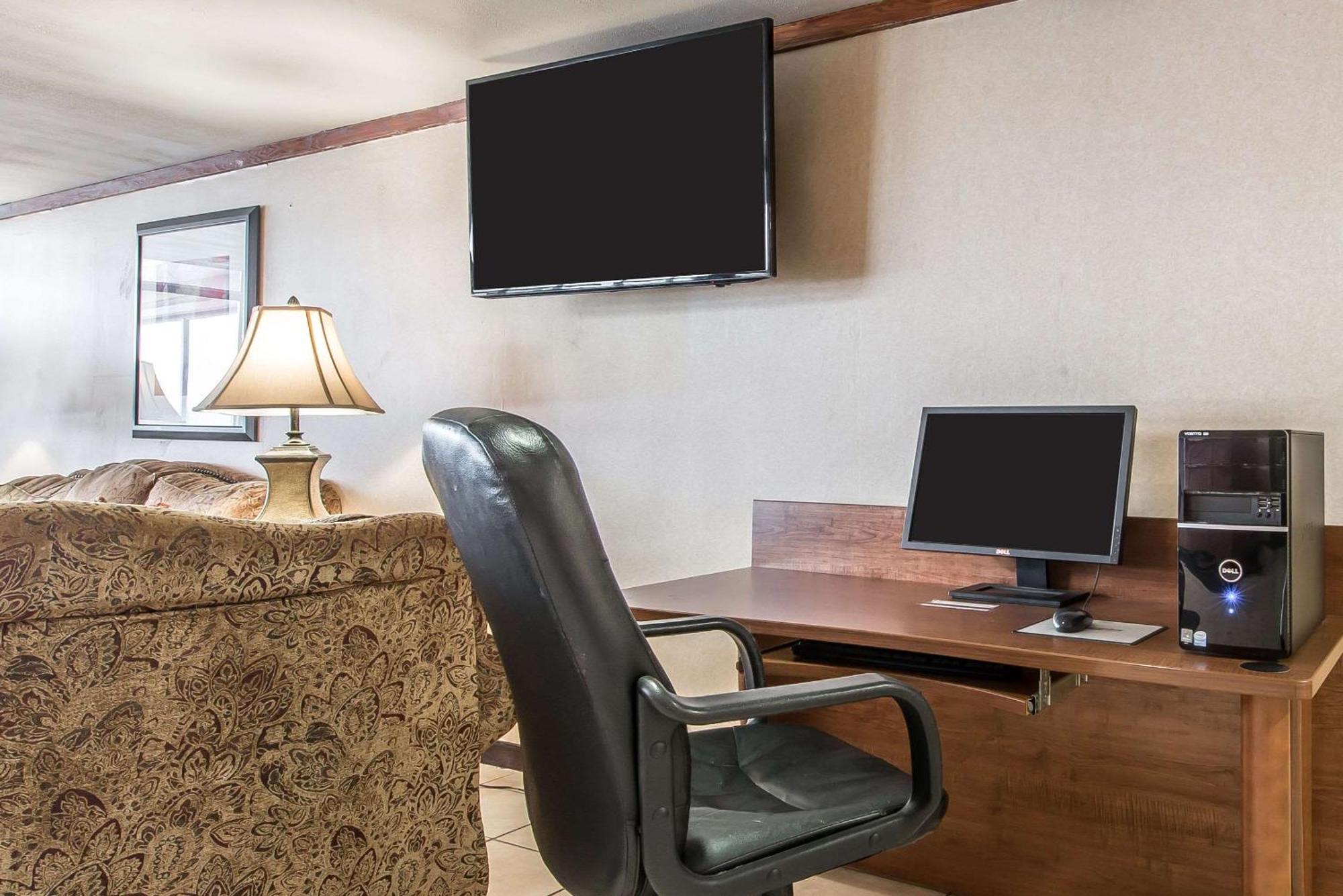 Quality & Conference Center